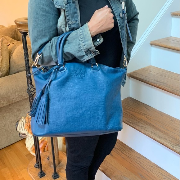 Tory Burch Thea Medium Satchel! GUC - Picture 10 of 10